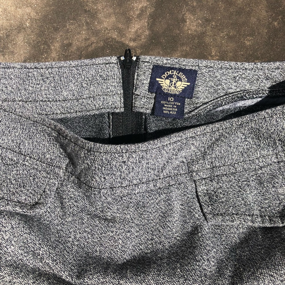🛍Dockers skirts - Picture 2 of 3